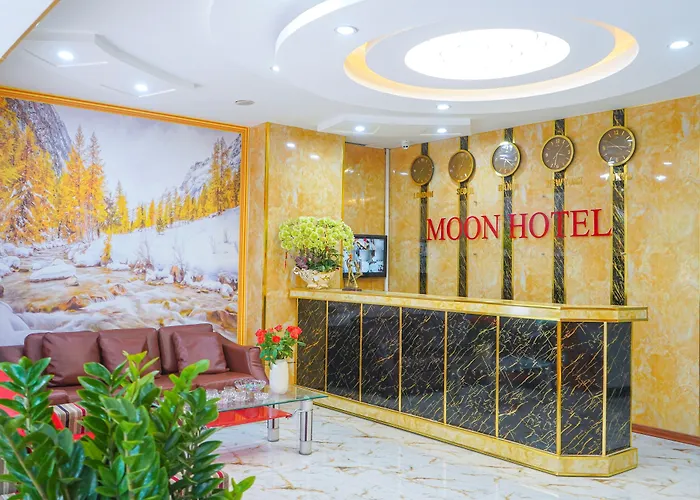 Moon Hotel Cau Giay
